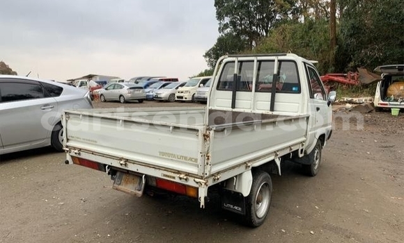 Acheter Occasion Voiture Toyota Town Ace Blanc à Big Bend, Lubombo District Acheter Occasion Voiture Toyota Town Ace Blanc à Big Bend, Lubombo District