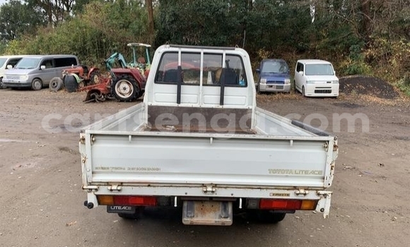 Acheter Occasion Voiture Toyota Town Ace Blanc à Big Bend, Lubombo District Acheter Occasion Voiture Toyota Town Ace Blanc à Big Bend, Lubombo District