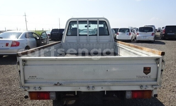 Acheter Occasion Voiture Mazda Bongo Blanc à Big Bend, Lubombo District Acheter Occasion Voiture Mazda Bongo Blanc à Big Bend, Lubombo District