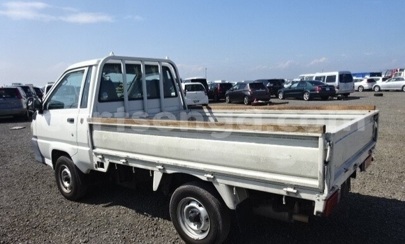 Acheter Occasion Voiture Mazda Bongo Blanc à Big Bend, Lubombo District Acheter Occasion Voiture Mazda Bongo Blanc à Big Bend, Lubombo District