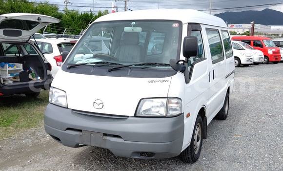 Acheter Occasion Voiture Mazda Bongo Friendee Blanc à Big Bend, Lubombo District Acheter Occasion Voiture Mazda Bongo Friendee Blanc à Big Bend, Lubombo District