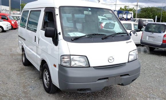 Acheter Occasion Voiture Mazda Bongo Friendee Blanc à Big Bend, Lubombo District Acheter Occasion Voiture Mazda Bongo Friendee Blanc à Big Bend, Lubombo District