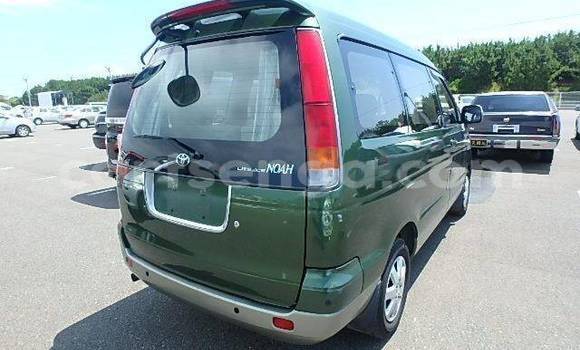 Acheter Occasion Voiture Toyota Noah Autre à Big Bend, Lubombo District Acheter Occasion Voiture Toyota Noah Autre à Big Bend, Lubombo District
