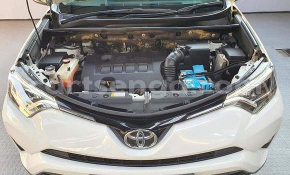 Acheter Occasion Voiture Toyota RAV4 Blanc à Hluti, Shiselweni District Acheter Occasion Voiture Toyota RAV4 Blanc à Hluti, Shiselweni District