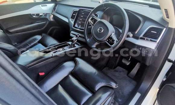 Acheter Occasion Voiture Volvo XC90 Blanc à Mpaka, Lubombo District Acheter Occasion Voiture Volvo XC90 Blanc à Mpaka, Lubombo District