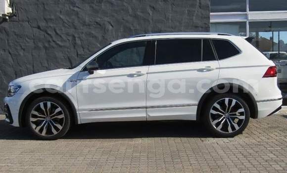 Acheter Occasion Voiture Volkswagen Tiguan Blanc à Ezulwini, Hhohho Acheter Occasion Voiture Volkswagen Tiguan Blanc à Ezulwini, Hhohho