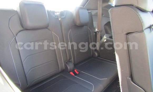 Acheter Occasion Voiture Volkswagen Tiguan Blanc à Ezulwini, Hhohho Acheter Occasion Voiture Volkswagen Tiguan Blanc à Ezulwini, Hhohho