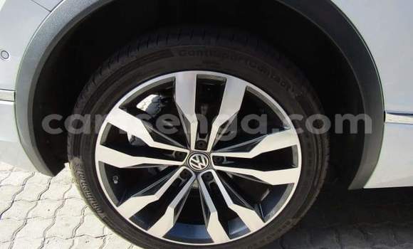 Acheter Occasion Voiture Volkswagen Tiguan Blanc à Ezulwini, Hhohho Acheter Occasion Voiture Volkswagen Tiguan Blanc à Ezulwini, Hhohho
