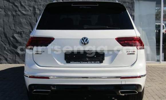 Acheter Occasion Voiture Volkswagen Tiguan Blanc à Ezulwini, Hhohho Acheter Occasion Voiture Volkswagen Tiguan Blanc à Ezulwini, Hhohho
