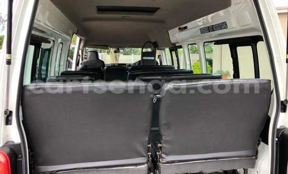 Buy Used Nissan NV350 Caravan White Car in Kwaluseni in Manzini Buy Used Nissan NV350 Caravan White Car in Kwaluseni in Manzini