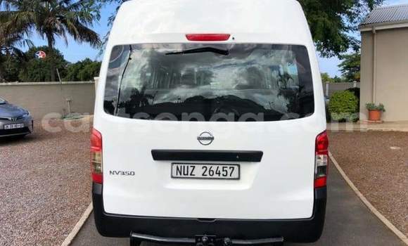 Buy Used Nissan NV350 Caravan White Car in Kwaluseni in Manzini Buy Used Nissan NV350 Caravan White Car in Kwaluseni in Manzini