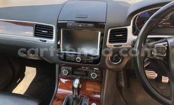Buy Used Volkswagen Touareg White Car in Mbabane in Manzini Buy Used Volkswagen Touareg White Car in Mbabane in Manzini