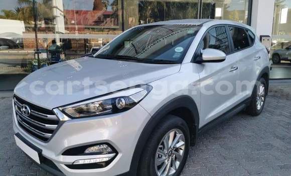 Buy Used Hyundai Tucson Silver Car in Mbabane in Manzini