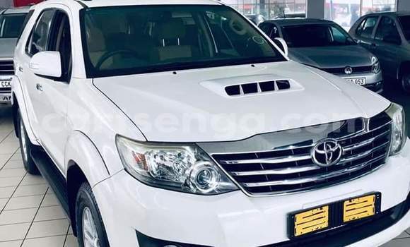 Buy Used Toyota Fortuner White Car in Big Bend in Lubombo District Buy Used Toyota Fortuner White Car in Big Bend in Lubombo District