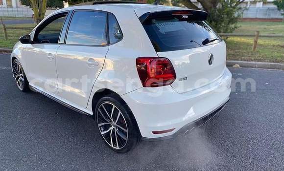 Acheter Occasion Voiture Volkswagen Polo GTI Blanc à Big Bend, Lubombo District Acheter Occasion Voiture Volkswagen Polo GTI Blanc à Big Bend, Lubombo District
