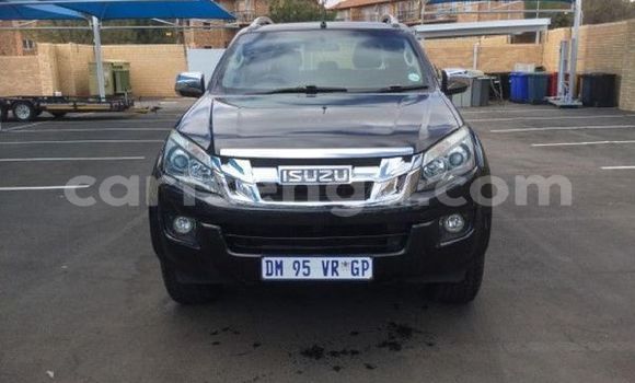Acheter Occasion Voiture Isuzu KB Gris à Bulembu, Hhohho Acheter Occasion Voiture Isuzu KB Gris à Bulembu, Hhohho