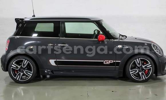 Buy Used Mini Cooper S clubman Silver Car in Big Bend in Lubombo District Buy Used Mini Cooper S clubman Silver Car in Big Bend in Lubombo District