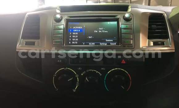 Acheter Occasion Voiture Toyota Hilux Gris à Big Bend, Lubombo District Acheter Occasion Voiture Toyota Hilux Gris à Big Bend, Lubombo District