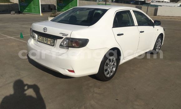Buy Used Toyota Corolla White Car in Ezulwini in Hhohho Buy Used Toyota Corolla White Car in Ezulwini in Hhohho