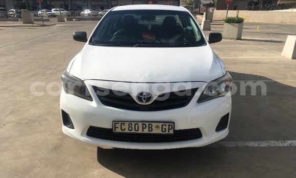Buy Used Toyota Corolla White Car in Ezulwini in Hhohho Buy Used Toyota Corolla White Car in Ezulwini in Hhohho