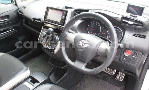 Acheter Occasion Voiture Toyota Wish Gris à Ezulwini, Hhohho Acheter Occasion Voiture Toyota Wish Gris à Ezulwini, Hhohho