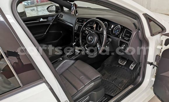 Nunua Ilio tumika Volkswagen Golf GTI White Gari ndani ya Bulembu nchini Hhohho Nunua Ilio tumika Volkswagen Golf GTI White Gari ndani ya Bulembu nchini Hhohho