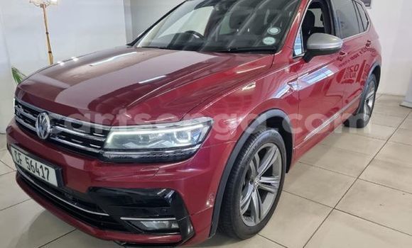 Acheter Occasion Voiture Volkswagen Tiguan Rouge à Bulembu, Hhohho Acheter Occasion Voiture Volkswagen Tiguan Rouge à Bulembu, Hhohho