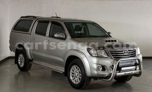 Buy Used Toyota Hilux Silver Car in Hlatikulu in Shiselweni District