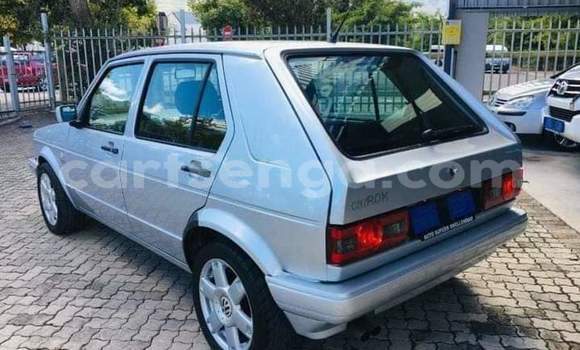 Nunua Ilio tumika Volkswagen Golf Silver Gari ndani ya Ezulwini nchini Hhohho Nunua Ilio tumika Volkswagen Golf Silver Gari ndani ya Ezulwini nchini Hhohho
