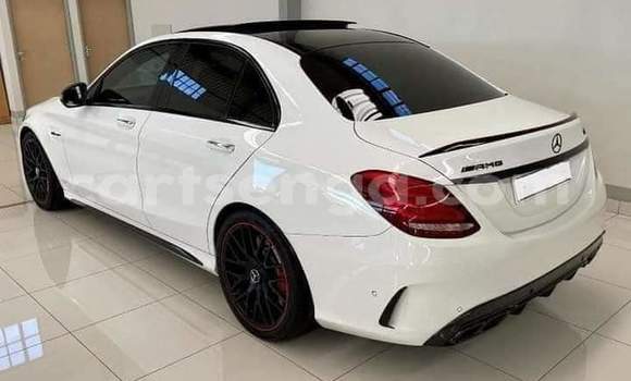 Buy Used Mercedes‒Benz AMG GLE White Car in Ezulwini in Hhohho Buy Used Mercedes‒Benz AMG GLE White Car in Ezulwini in Hhohho