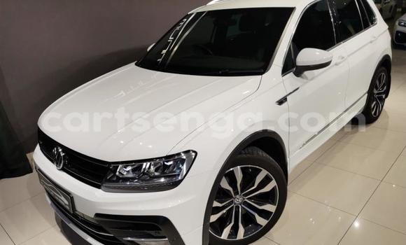Buy Used Volkswagen Tiguan White Car in Ezulwini in Hhohho Buy Used Volkswagen Tiguan White Car in Ezulwini in Hhohho