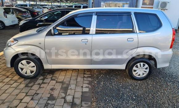 Nunua Ilio tumika Toyota Avanza Silver Gari ndani ya Hlatikulu nchini Wilaya ya Shiselweni Nunua Ilio tumika Toyota Avanza Silver Gari ndani ya Hlatikulu nchini Wilaya ya Shiselweni
