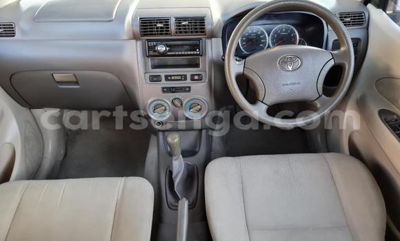 Nunua Ilio tumika Toyota Avanza Silver Gari ndani ya Hlatikulu nchini Wilaya ya Shiselweni Nunua Ilio tumika Toyota Avanza Silver Gari ndani ya Hlatikulu nchini Wilaya ya Shiselweni
