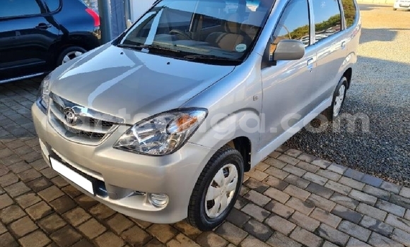 Nunua Ilio tumika Toyota Avanza Silver Gari ndani ya Hlatikulu nchini Wilaya ya Shiselweni Nunua Ilio tumika Toyota Avanza Silver Gari ndani ya Hlatikulu nchini Wilaya ya Shiselweni