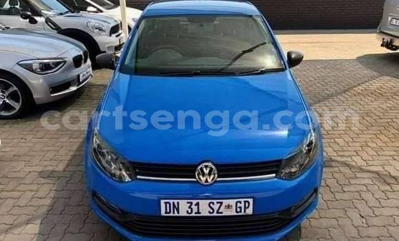 Nunua Ilio tumika Volkswagen Polo Blue Gari ndani ya Ngwenya nchini Hhohho
