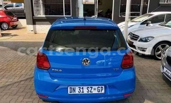Acheter Occasion Voiture Volkswagen Polo Bleu à Ngwenya, Hhohho Acheter Occasion Voiture Volkswagen Polo Bleu à Ngwenya, Hhohho