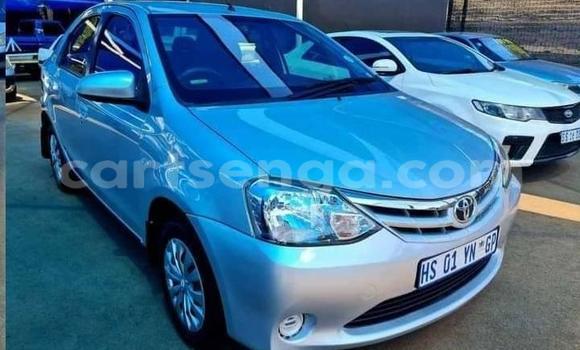 Acheter Occasion Voiture Toyota Corolla Gris à Ngwenya, Hhohho Acheter Occasion Voiture Toyota Corolla Gris à Ngwenya, Hhohho