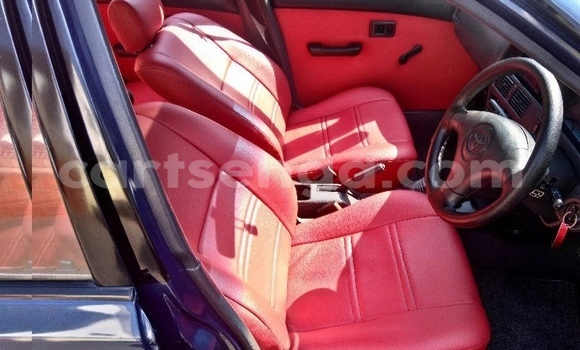 Nunua Ilio tumika Toyota Tacoma Blue Gari ndani ya Ezulwini nchini Hhohho Nunua Ilio tumika Toyota Tacoma Blue Gari ndani ya Ezulwini nchini Hhohho