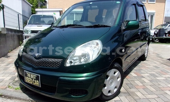 Buy Used Toyota FunCargo Green Car in Ezulwini in Hhohho