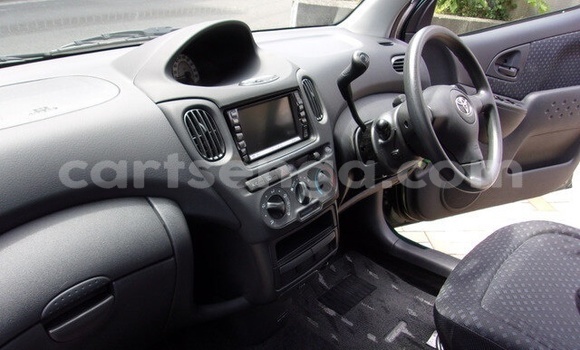 Acheter Occasion Voiture Toyota FunCargo Vert à Ezulwini, Hhohho Acheter Occasion Voiture Toyota FunCargo Vert à Ezulwini, Hhohho