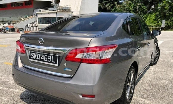 Buy Used Nissan Sylphy Silver Car in Ezulwini in Hhohho Buy Used Nissan Sylphy Silver Car in Ezulwini in Hhohho