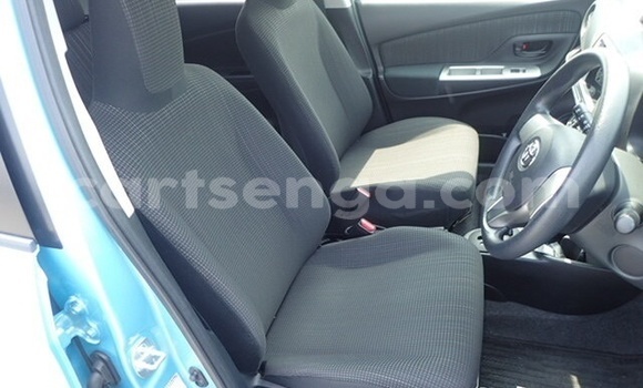 Acheter Occasion Voiture Toyota Vitz Bleu à Hluti, Shiselweni District Acheter Occasion Voiture Toyota Vitz Bleu à Hluti, Shiselweni District