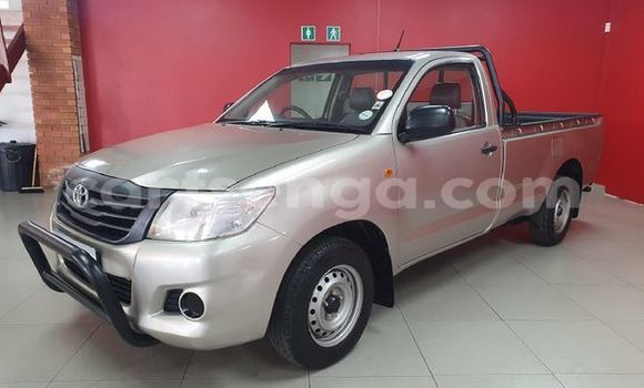 Buy Used Toyota Hilux Silver Car in Ezulwini in Hhohho