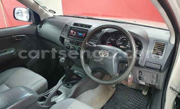 Acheter Occasion Voiture Toyota Hilux Gris à Ezulwini, Hhohho Acheter Occasion Voiture Toyota Hilux Gris à Ezulwini, Hhohho