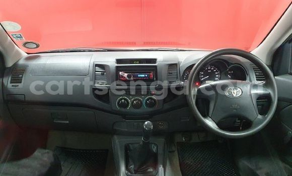 Acheter Occasion Voiture Toyota Hilux Gris à Ezulwini, Hhohho Acheter Occasion Voiture Toyota Hilux Gris à Ezulwini, Hhohho