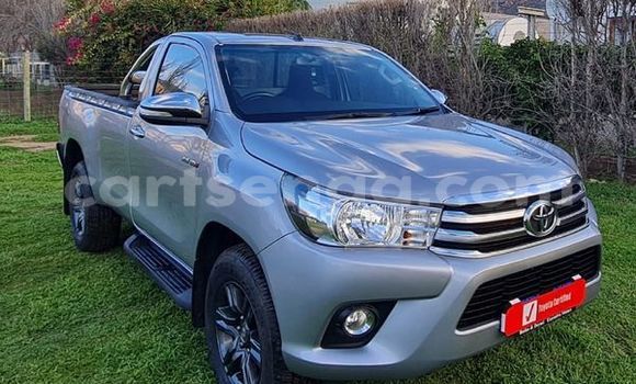 Medium with watermark toyota hilux shiselweni district hlatikulu 25431