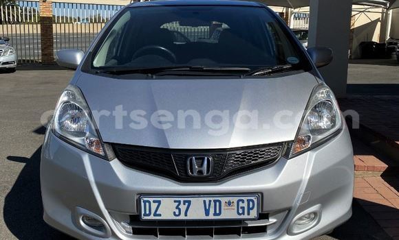 Buy Used Honda Jazz Silver Car in Ezulwini in Hhohho Buy Used Honda Jazz Silver Car in Ezulwini in Hhohho