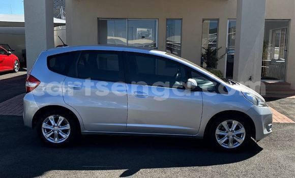 Buy Used Honda Jazz Silver Car in Ezulwini in Hhohho Buy Used Honda Jazz Silver Car in Ezulwini in Hhohho