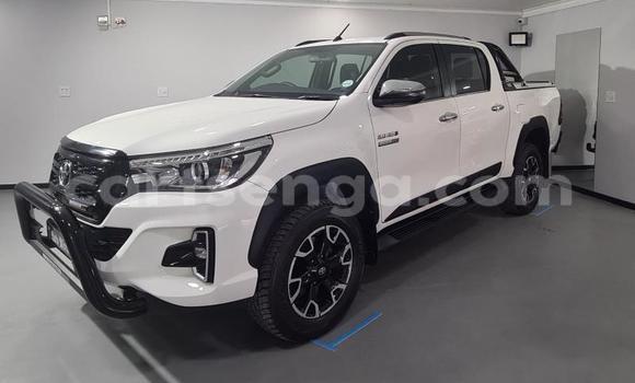 Nunua Ilio tumika Toyota Hilux White Gari ndani ya Mhlume nchini Wilaya ya Lubombo Nunua Ilio tumika Toyota Hilux White Gari ndani ya Mhlume nchini Wilaya ya Lubombo