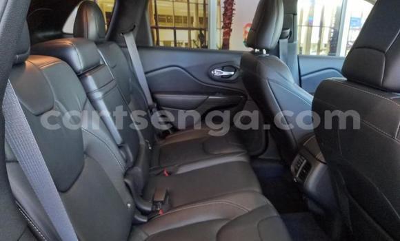 Acheter Occasion Voiture Jeep Cherokee Gris à Mbabane, Manzini Acheter Occasion Voiture Jeep Cherokee Gris à Mbabane, Manzini